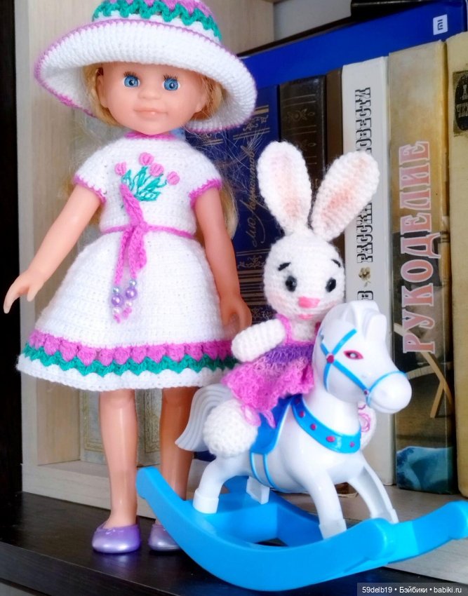 Зайки, зайчики, зайчата — Одежда и обувь для кукол своими руками: фото