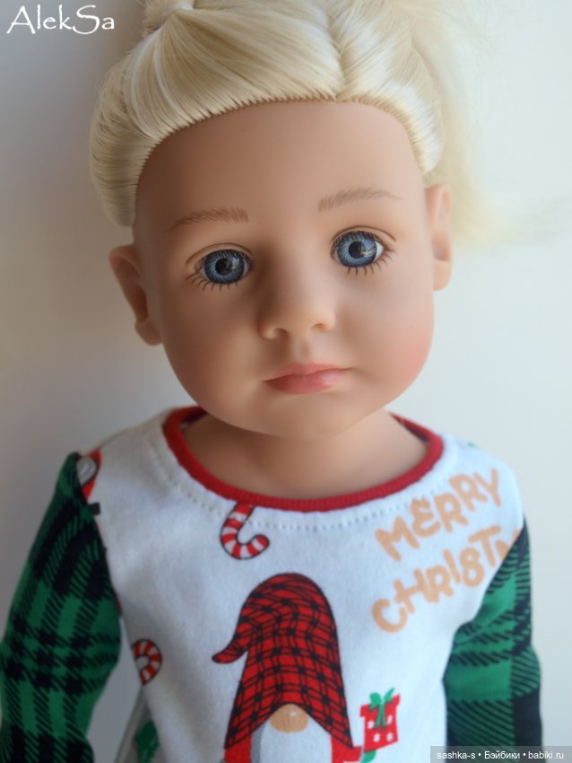 Запоздавшие новогодние гномы в пижамках