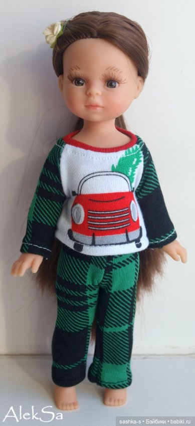 Запоздавшие новогодние гномы в пижамках