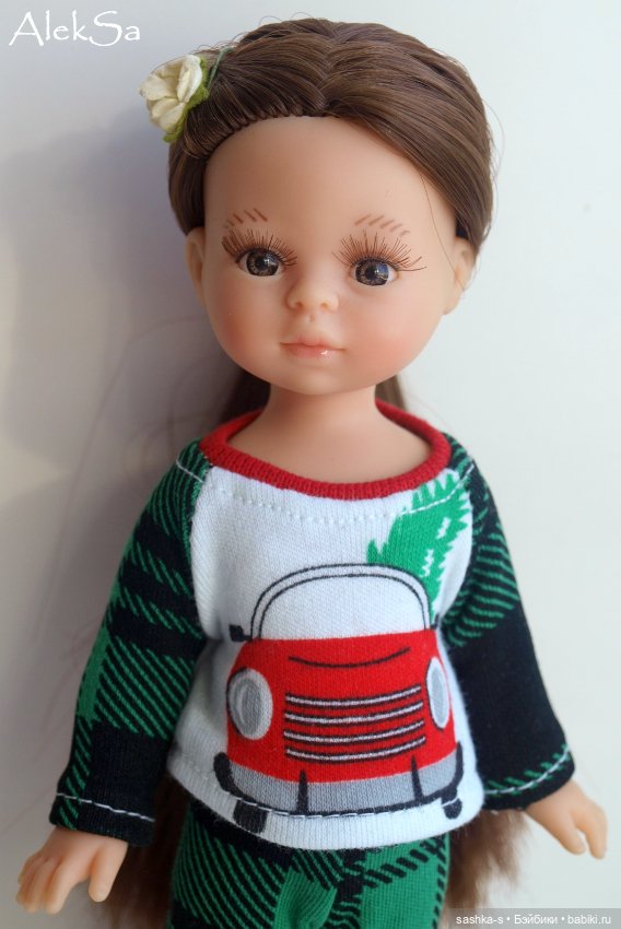 Запоздавшие новогодние гномы в пижамках