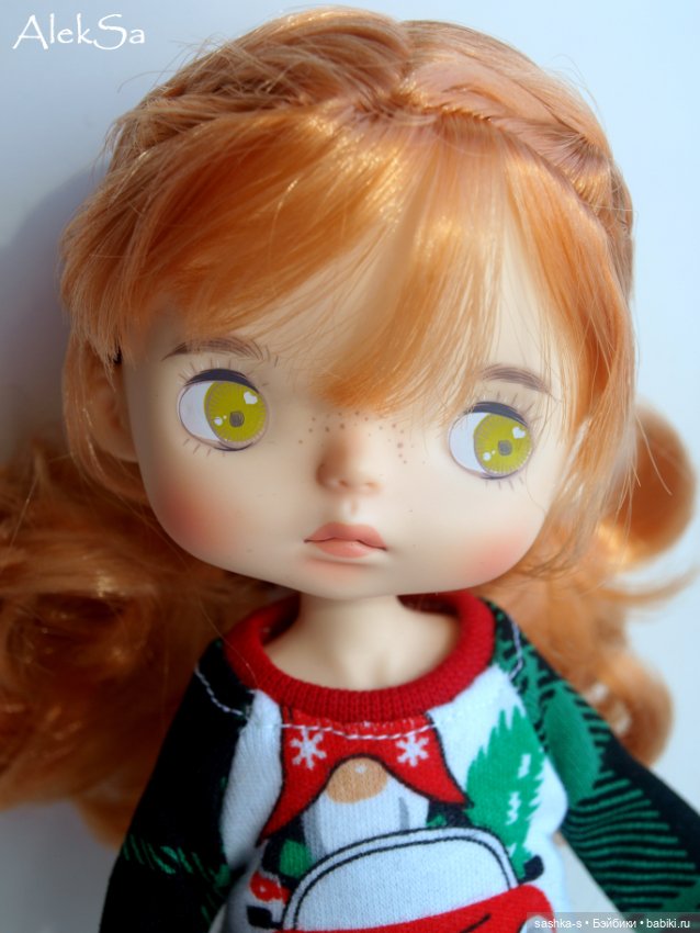 Запоздавшие новогодние гномы в пижамках