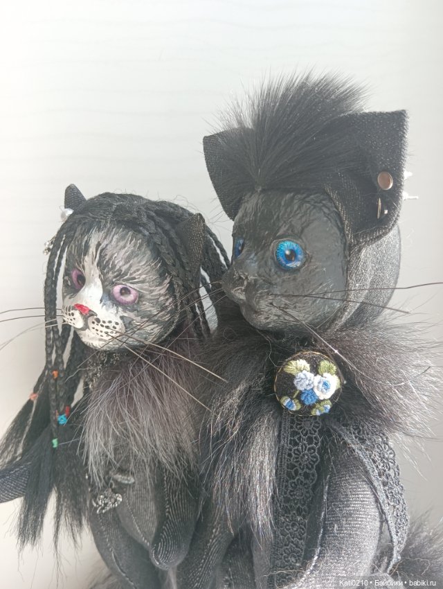 Котики-готики(джинсовые игрушки