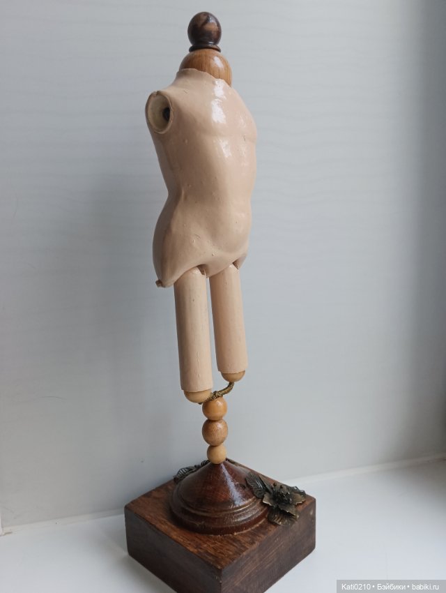 Из того что было или манекен из антикварных деталей (фото 9)