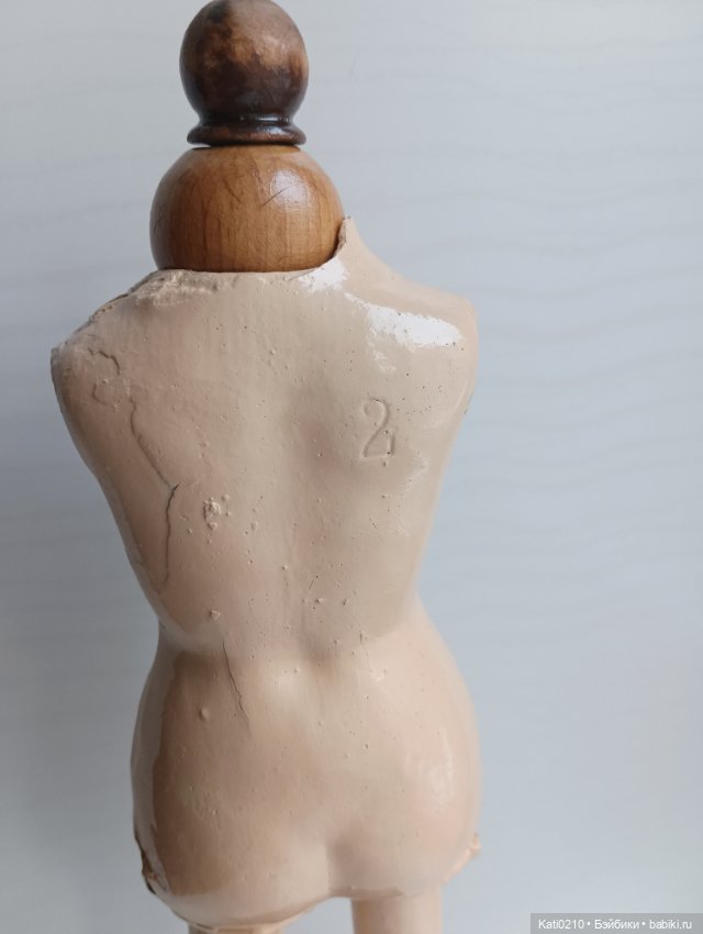 Из того что было или манекен из антикварных деталей (фото 6)