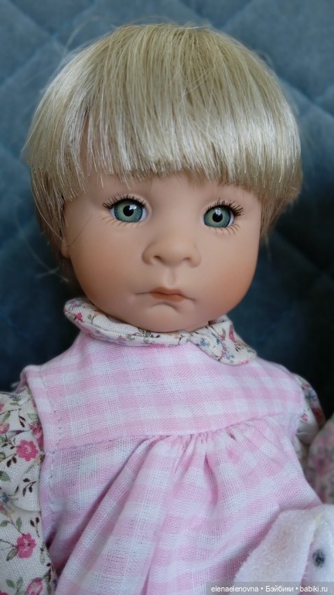 Тройняшки Peek a bunny, Julie Good-Kruger