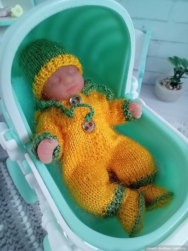 Как я одела малышей My mini baby Zuru