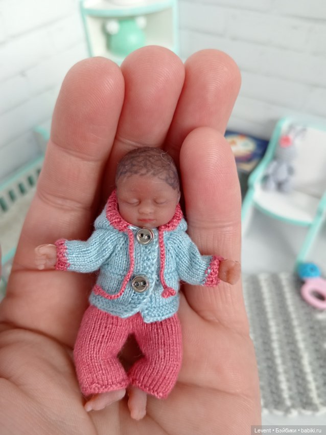 Как я одела малышей My mini baby Zuru