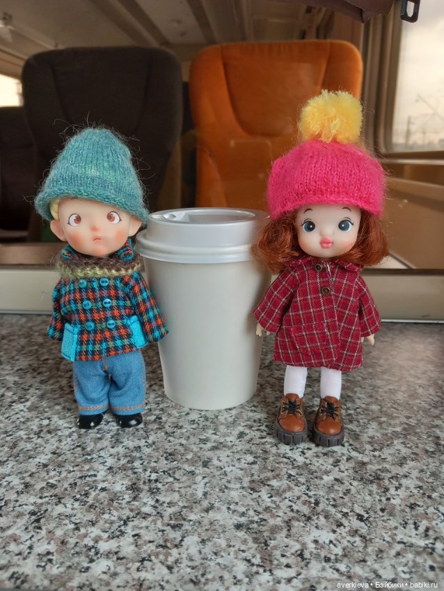 История Доминики — Азиатские виниловые куклы (разное): Китай