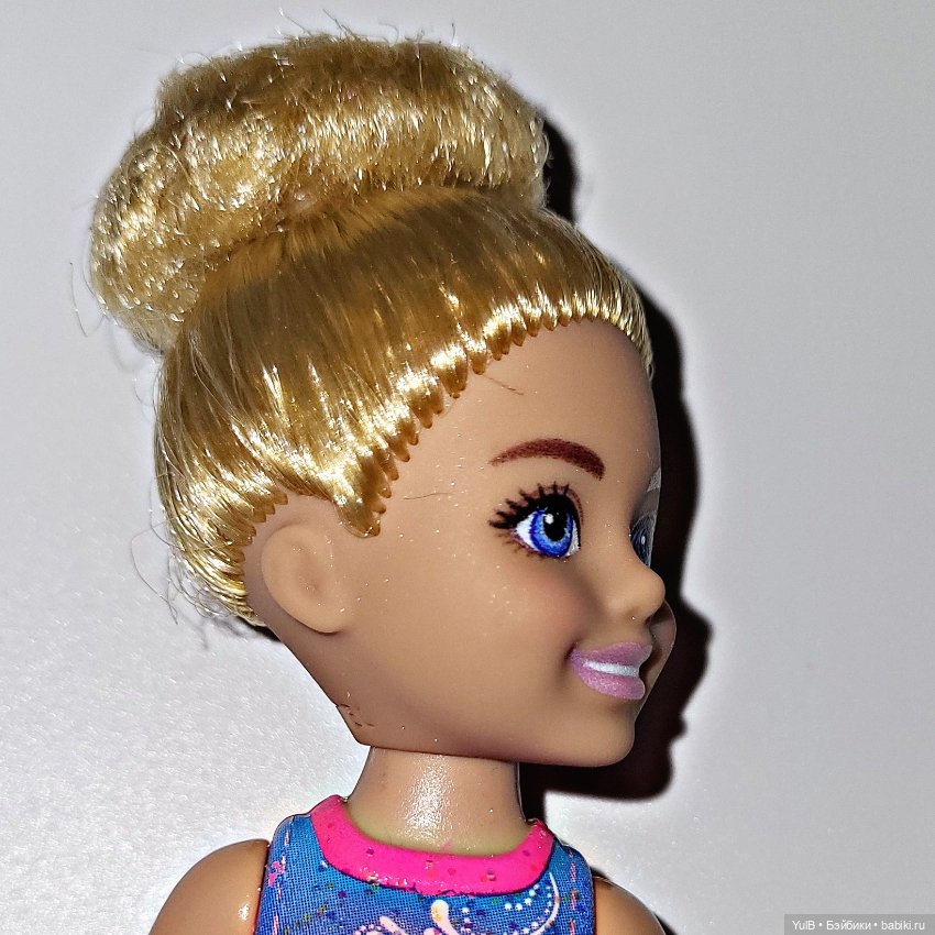 Фигуристка — Куклы Barbie (Барби): Looks (фото 5)