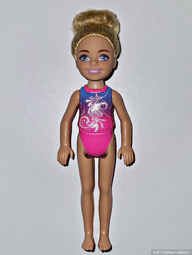 Фигуристка — Куклы Barbie (Барби): Looks (фото 2)