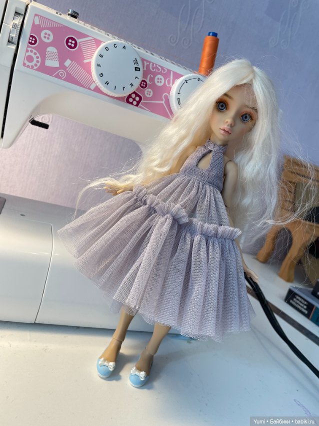 C рабочего стола — Одежда и обувь для кукол своими руками: фото (фото 8)