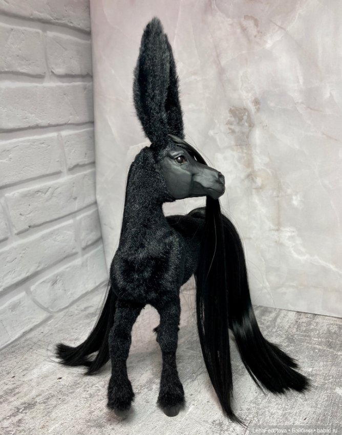 Вороной Конёк-Горбунок — Игрушки в смешанной технике (мех и глина): Арт