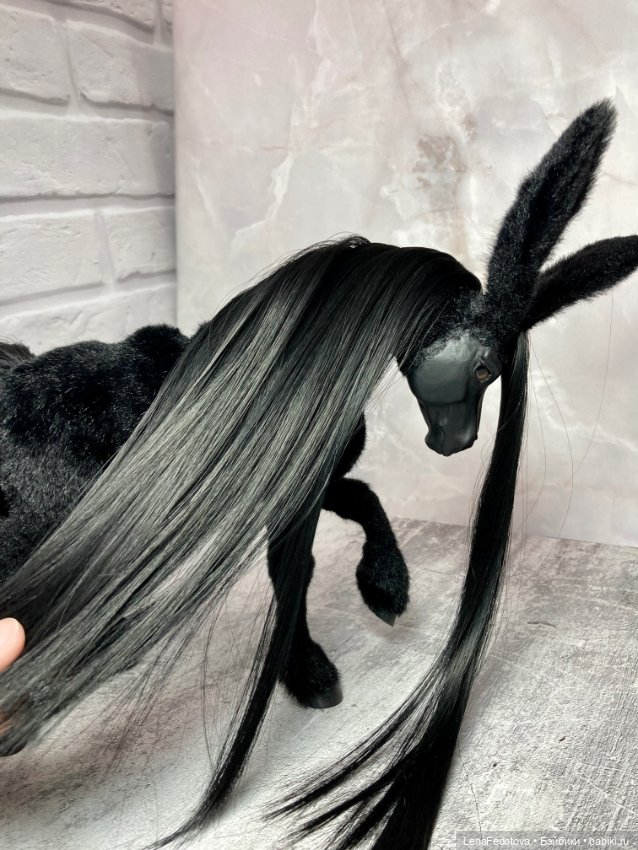 Вороной Конёк-Горбунок — Игрушки в смешанной технике (мех и глина): Арт