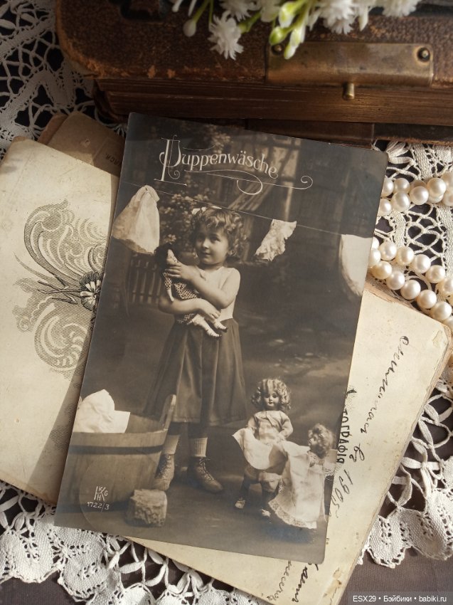 Куклы на старинных фотографиях