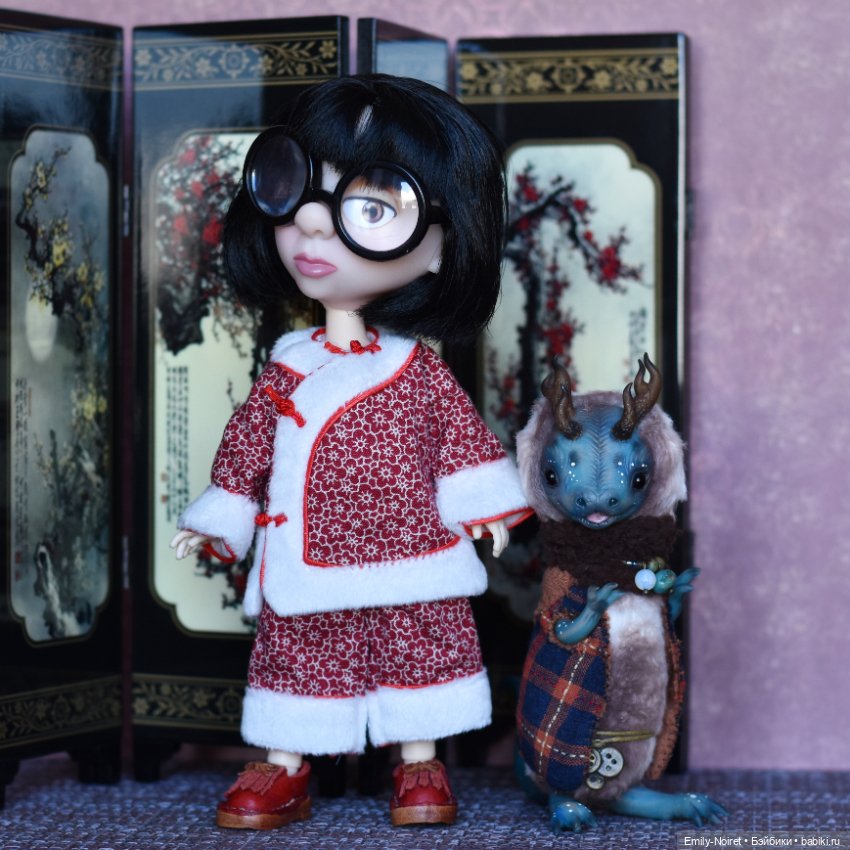 Эдна в китайском стиле — Кукла Эдна Мод (Edna Mode): Суперсемейка (The Incredibles) (фото 2)