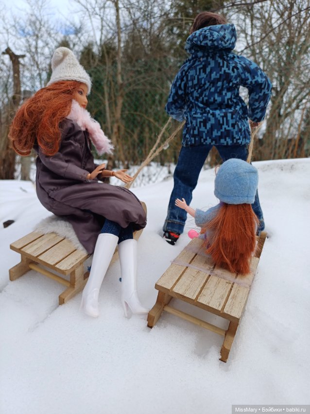 Семья Милорадовых на зимней прогулке (фото 8)