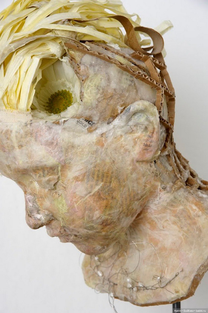 Бумажные люди скульптора Vally Nomidou