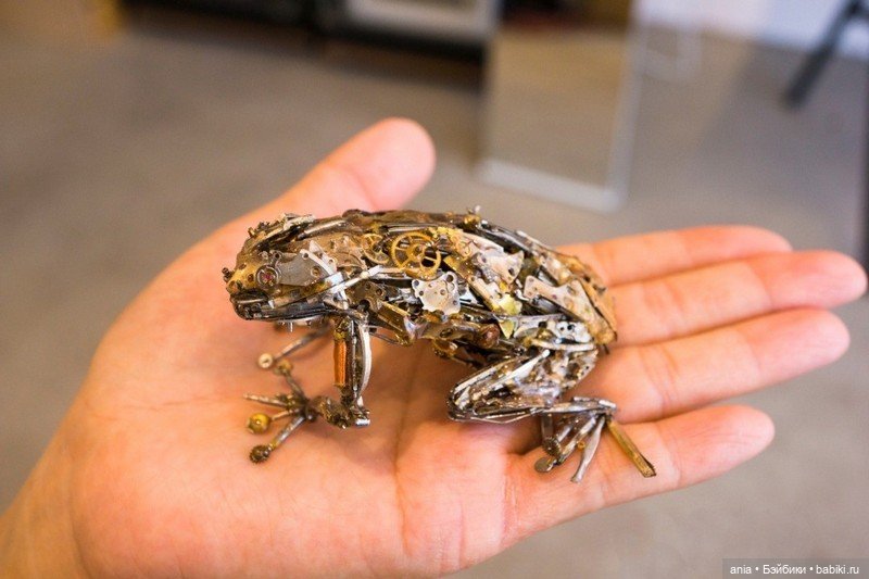 Животные из деталей от часов от Megane Tokei Ito