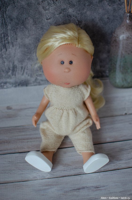 Буууулочка — Куклы Nines d'Onil (Нинес): Миа (Mia) (фото 5)