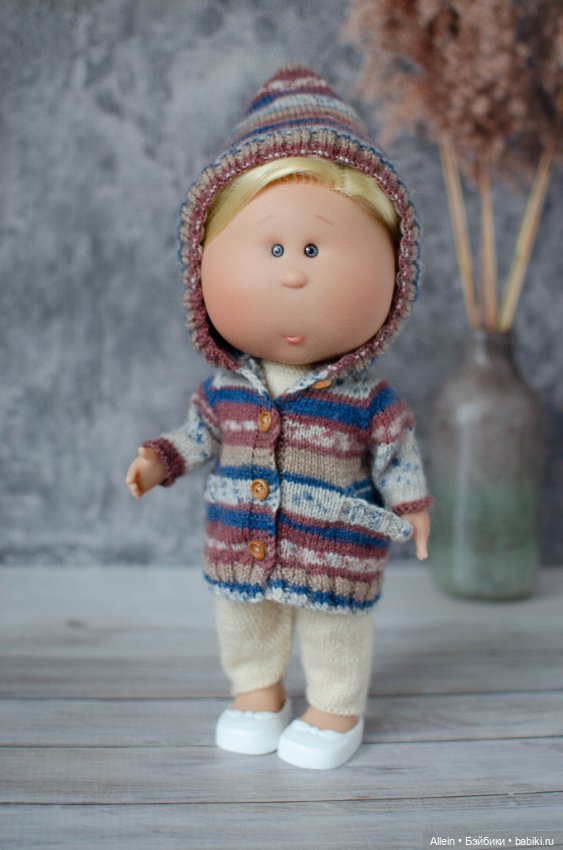 Буууулочка — Куклы Nines d'Onil (Нинес): Миа (Mia) (фото 6)