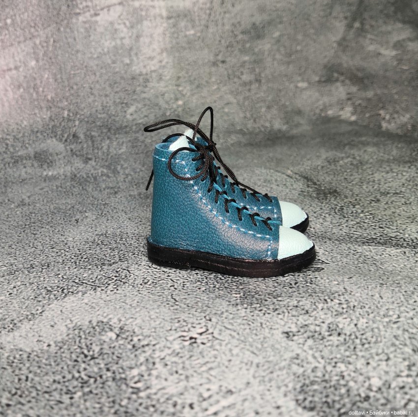 Новая модель — Одежда и обувь для кукол своими руками: фото (фото 2)