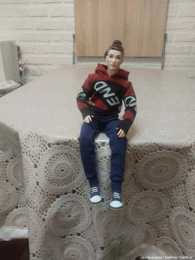 Кофта для Кена — Одежда и обувь для кукол своими руками: фото (фото 2)