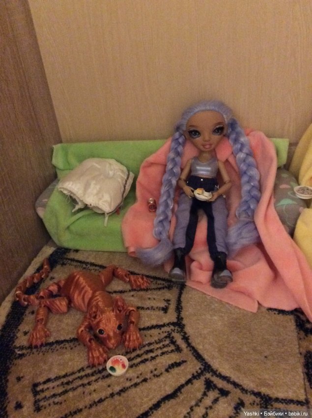 Обрастаем мебелью и котами (фото 2)