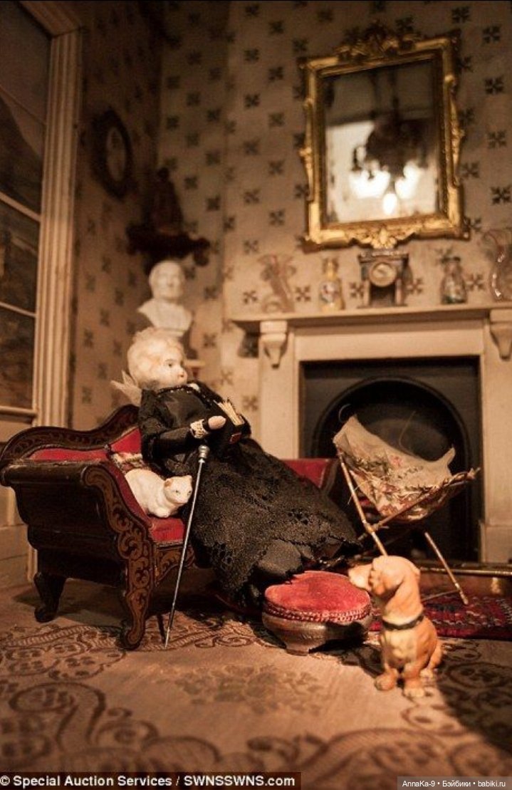 Животные в антикварных и винтажных кукольных домиках