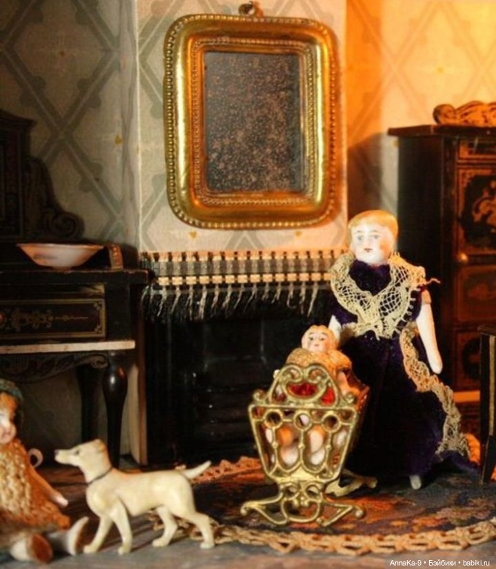 Животные в антикварных и винтажных кукольных домиках