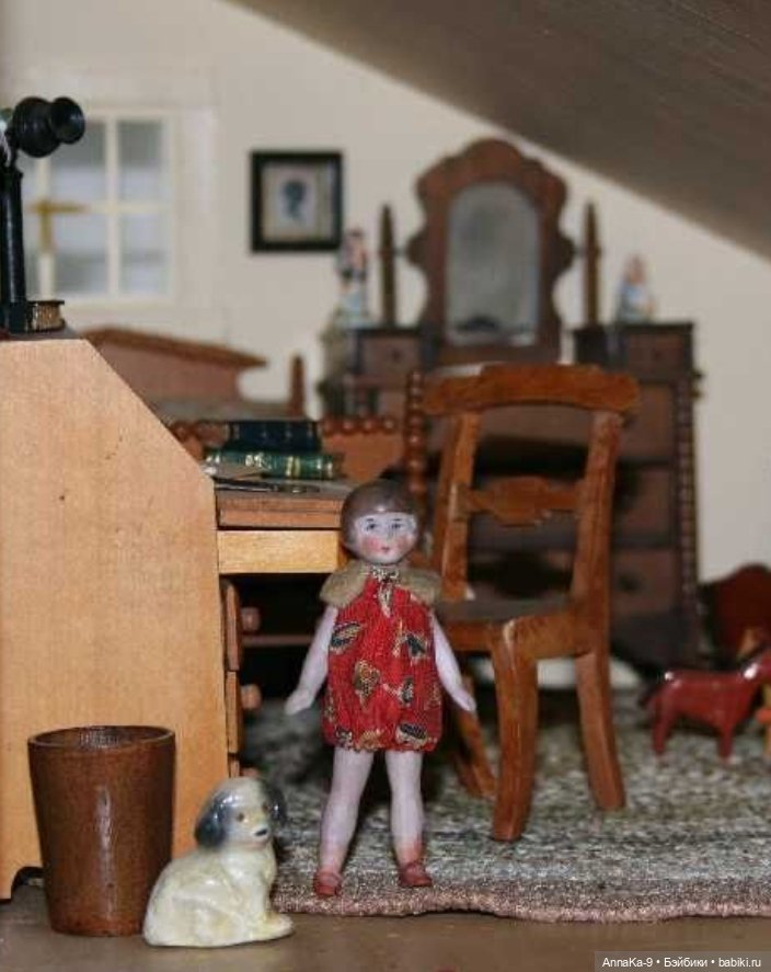 Животные в антикварных и винтажных кукольных домиках (фото 8)
