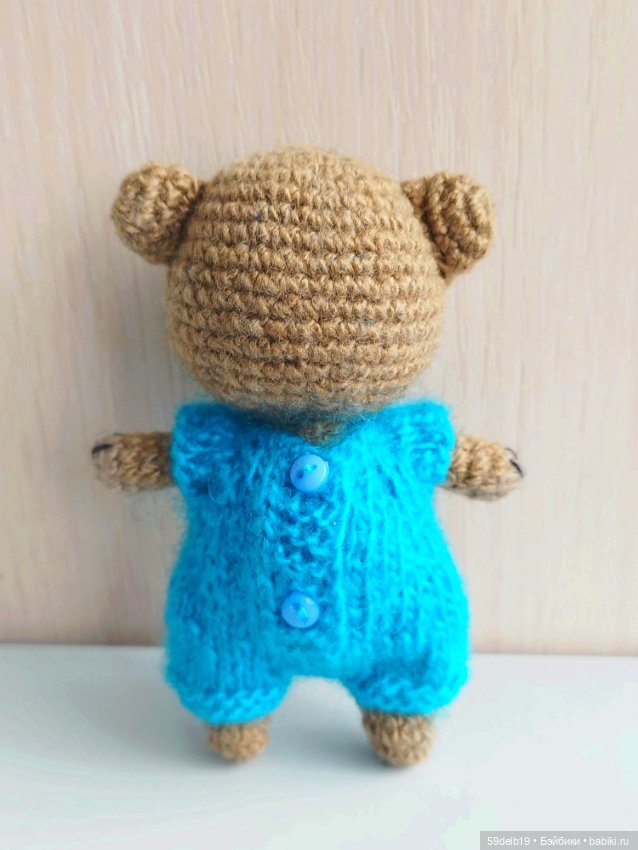 Медвежонок Бронька в бирюзовом костюмчике (фото 3)