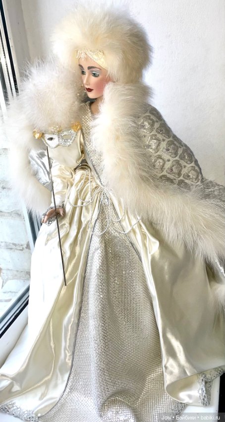 Потрясающе красивая Снежная Королева от Franklin Mint (фото 3)