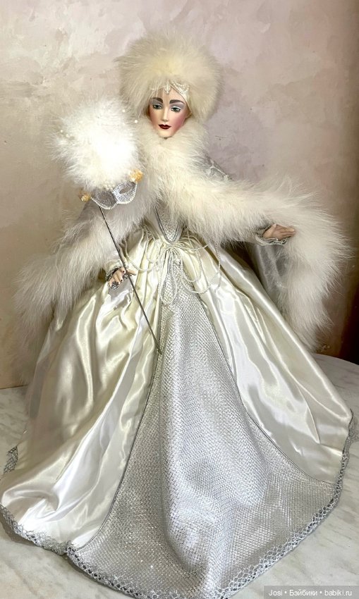 Потрясающе красивая Снежная Королева от Franklin Mint (фото 4)