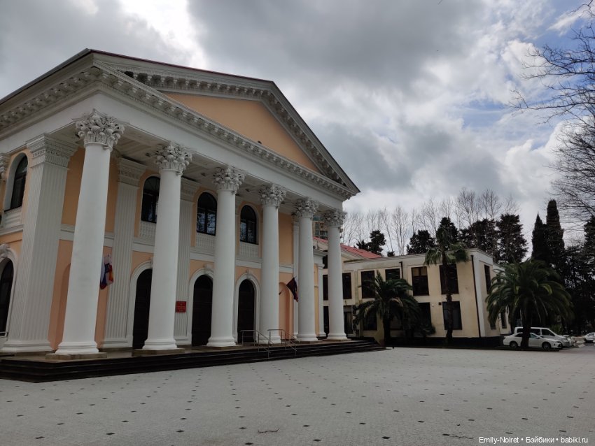 Сочи: Цветы под дождем — Туризм и путешествия: фотоотчеты из поездок