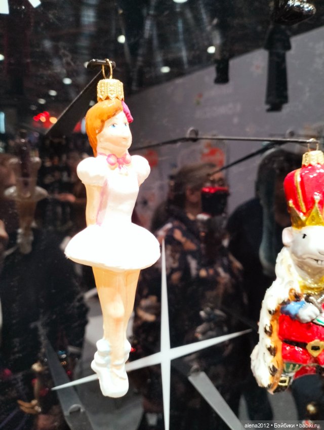 Готовь сани летом! Выставка Christmas Вox сегодня в Москве.часть 2