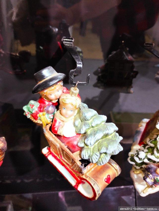 Готовь сани летом! Выставка Christmas Вox сегодня в Москве. Часть 3