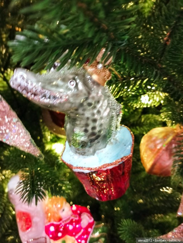 Готовь сани летом! Выставка Christmas Вox сегодня в Москве. Часть 3