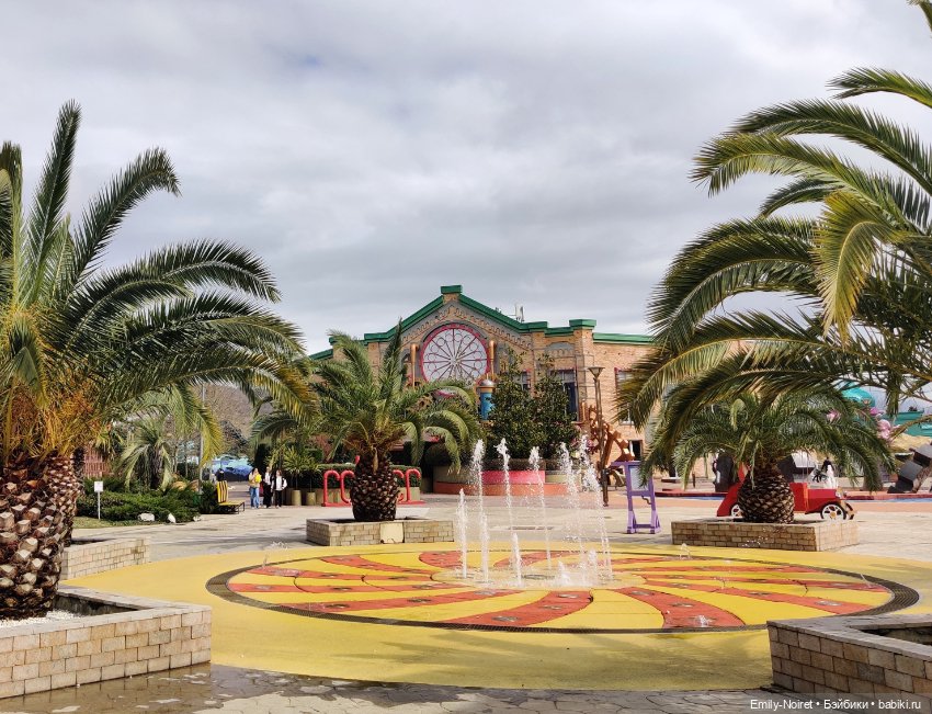 Адлер: Парк аттракционов — Туризм и путешествия: фотоотчеты из поездок