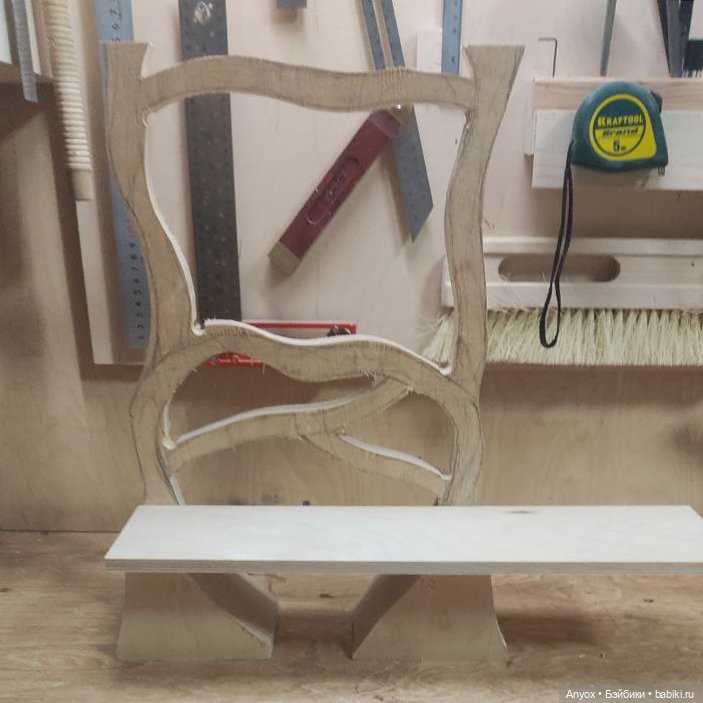 Лавочка с Глицинией — Мебель для кукол и домиков: фото