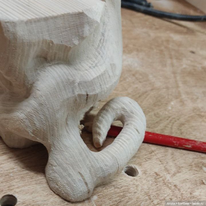 Лавочка с Глицинией — Мебель для кукол и домиков: фото