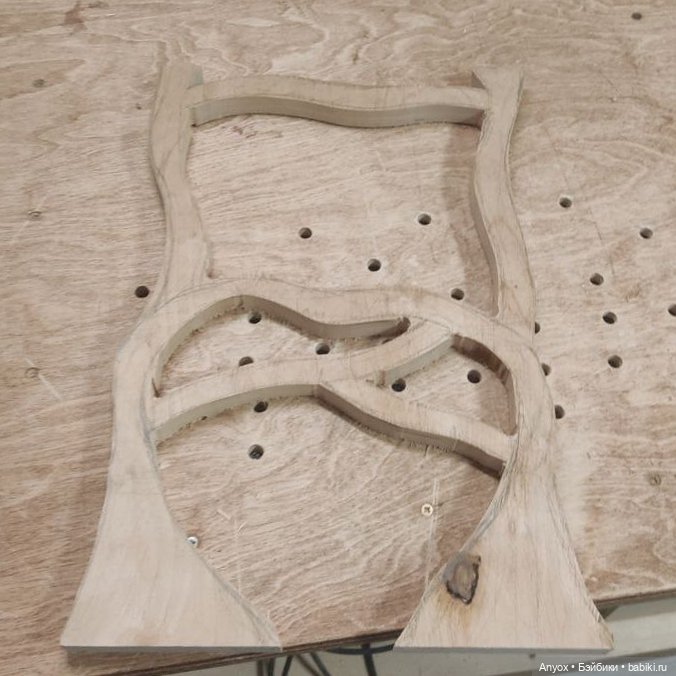 Лавочка с Глицинией — Мебель для кукол и домиков: фото