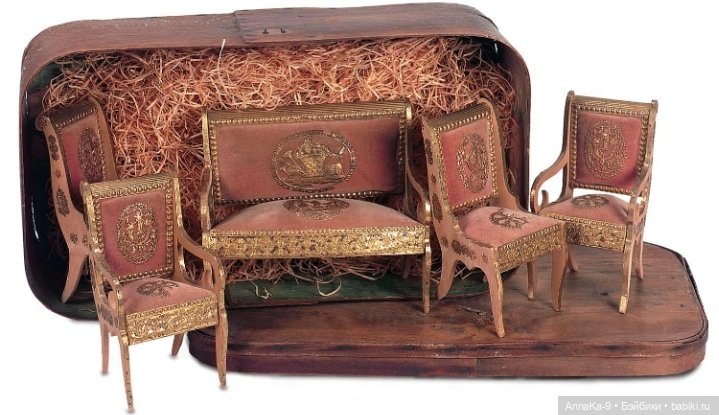 Антикварная мебель для mignonette