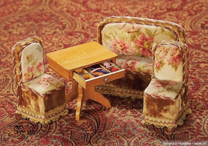 Антикварная мебель для mignonette