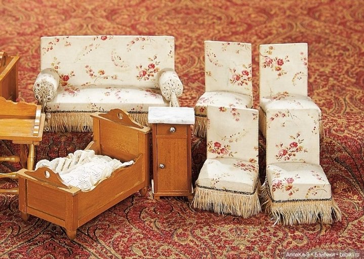 Антикварная мебель для mignonette