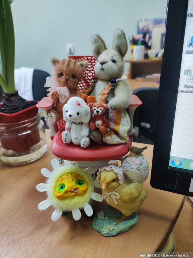 А у вас кто живет на работе 2