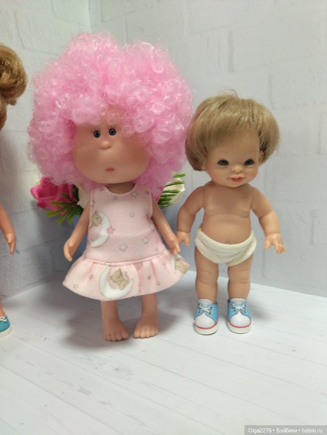 Сравнение — Куклы Nines d'Onil (Нинес): Миа (Mia) (фото 5)