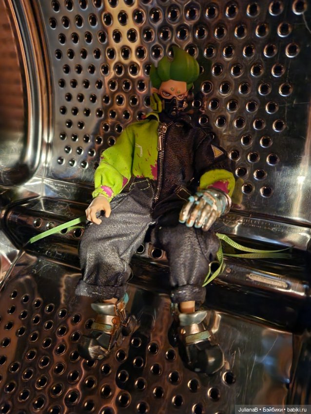 Позывной "Зелёный" — Разные шарнирные куклы (не БЖД): редкие (фото 2)