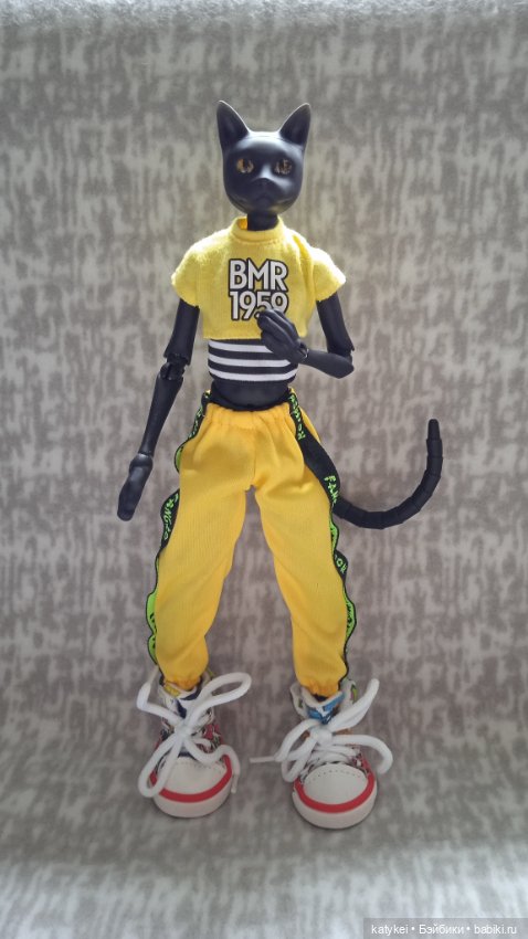 Кот и Кит. О спорт костюм