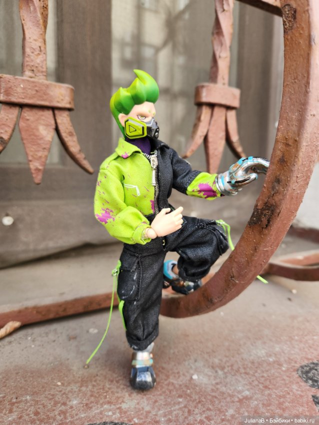 Позывной "Зелёный" — Разные шарнирные куклы (не БЖД): редкие (фото 7)