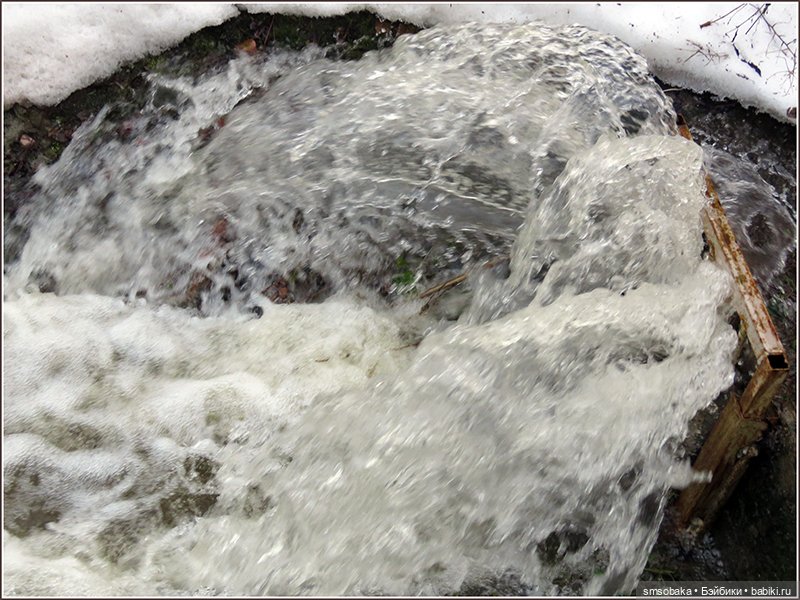 Мирослава упала в водопад (фото 3)